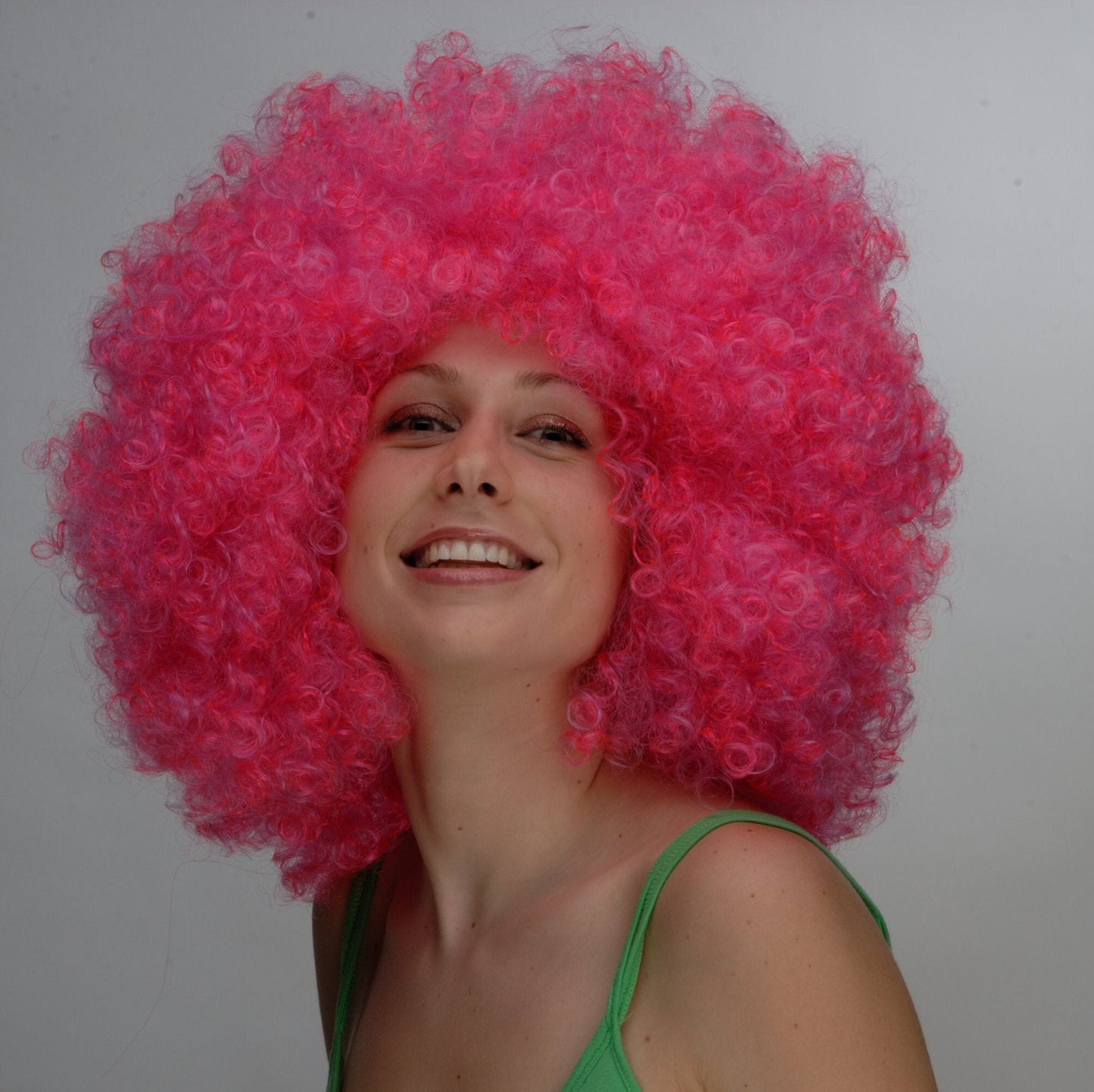 Stor lyserød afro paryk