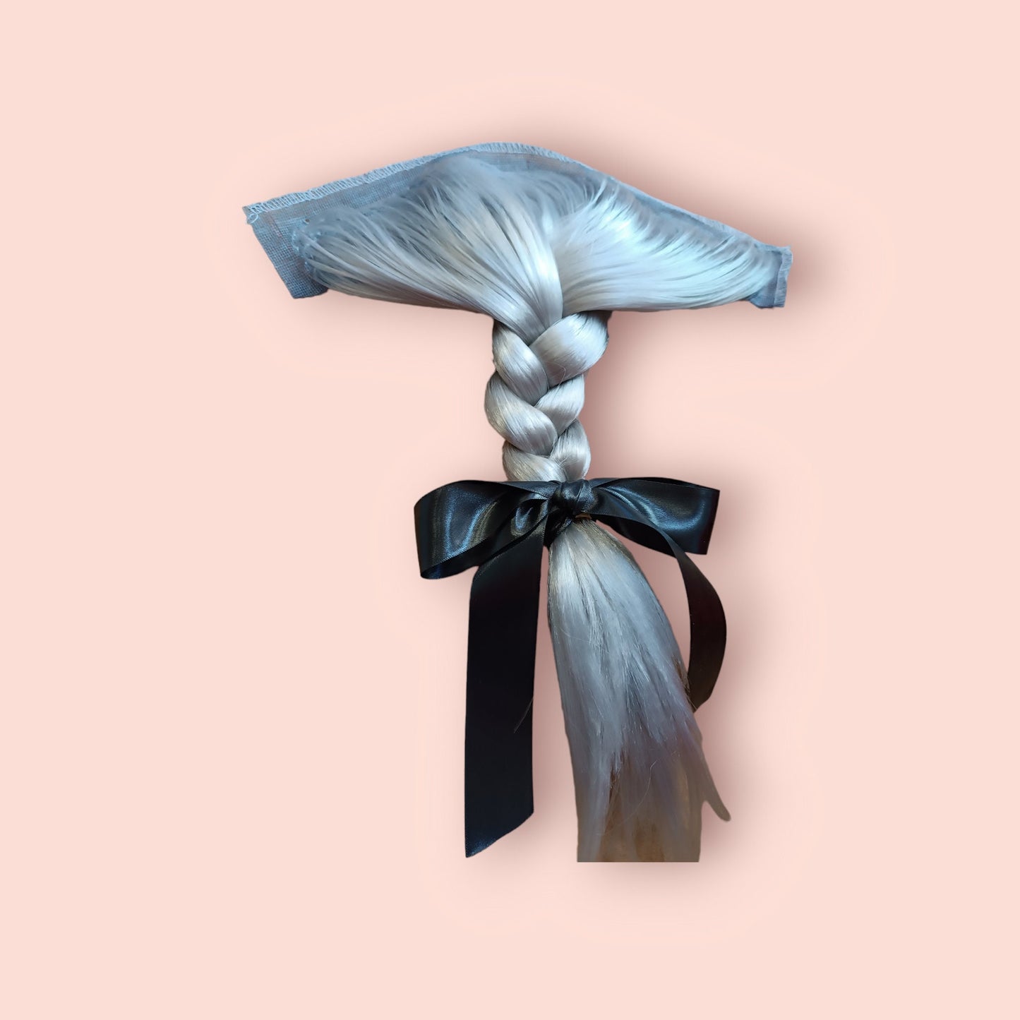 Gray Braided Period Queue