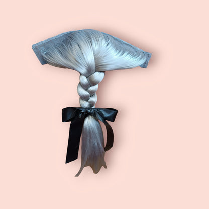 Gray Braided Period Queue