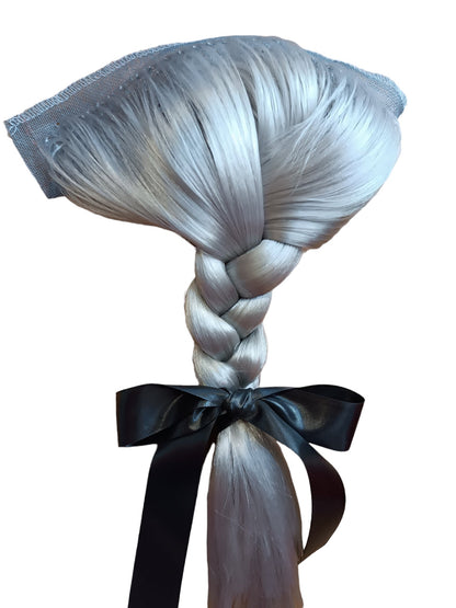 Gray Braided Period Queue