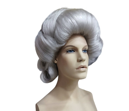 Madame Tussaudsin harmaa lavaperuukki